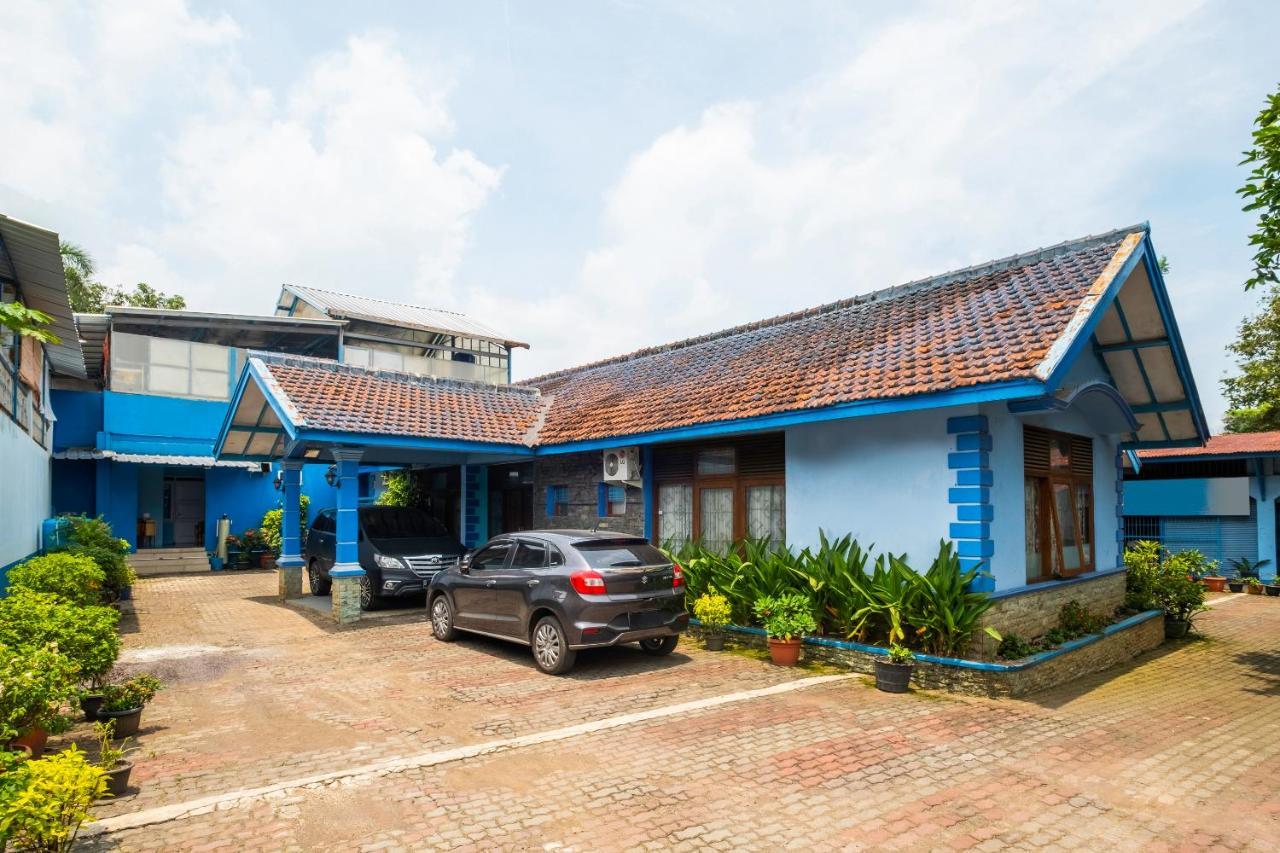 RedDoorz Syariah At Jl Pangeran Hidayatullah Cianjur Hotel Luaran gambar